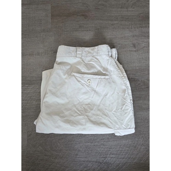 Under Armour Shorts Men 38‎ Beige Fish Range Hike Trail Camp Cargo Utility Nylon - Picture 1 of 8